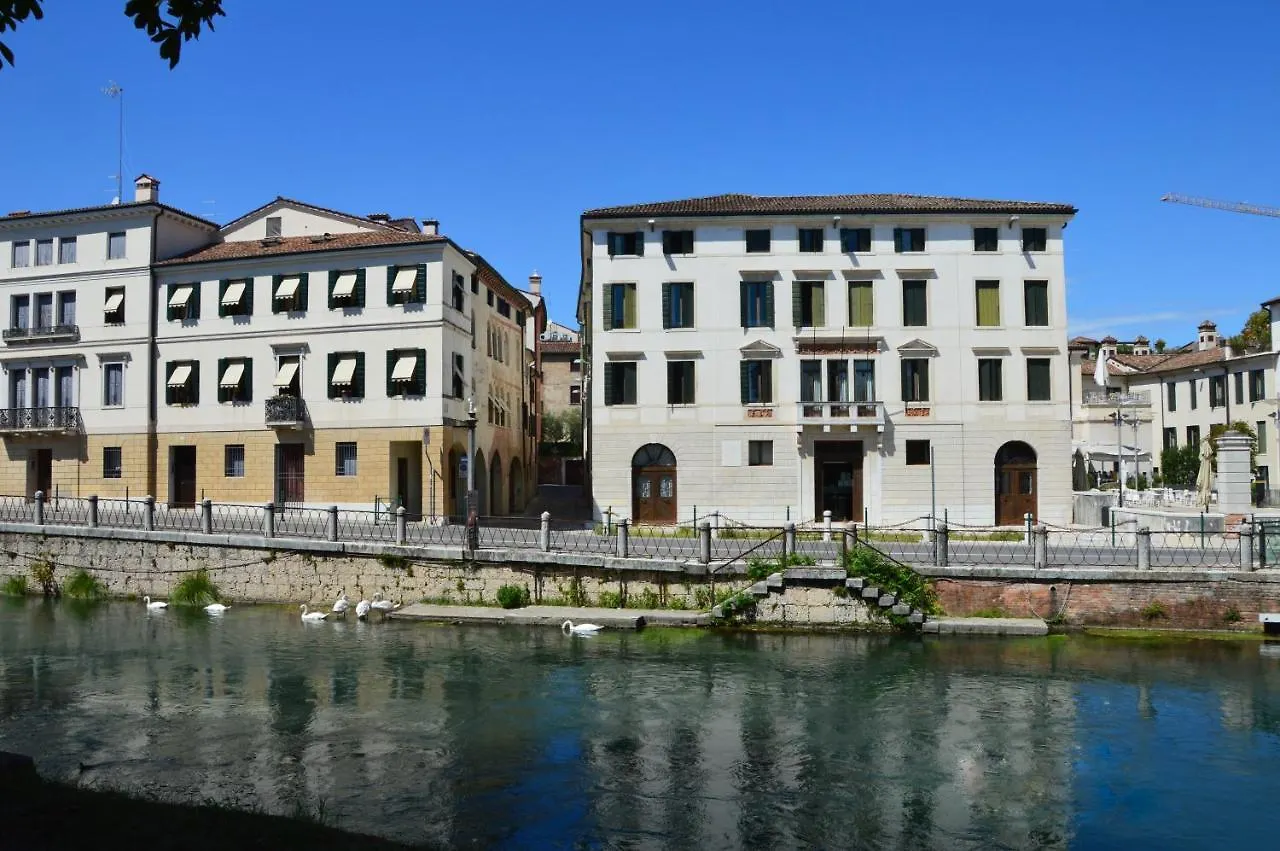Hotel Riviera Garibaldi Treviso 0*,